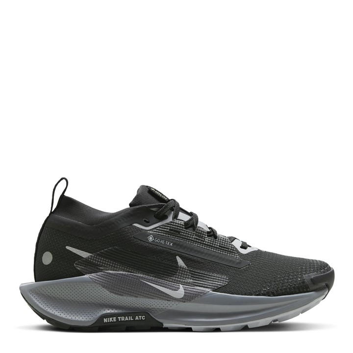 Nike Women's Black Pegasus Trail  Gore-Tex Running Shoes in Size 5, Sports Direct
