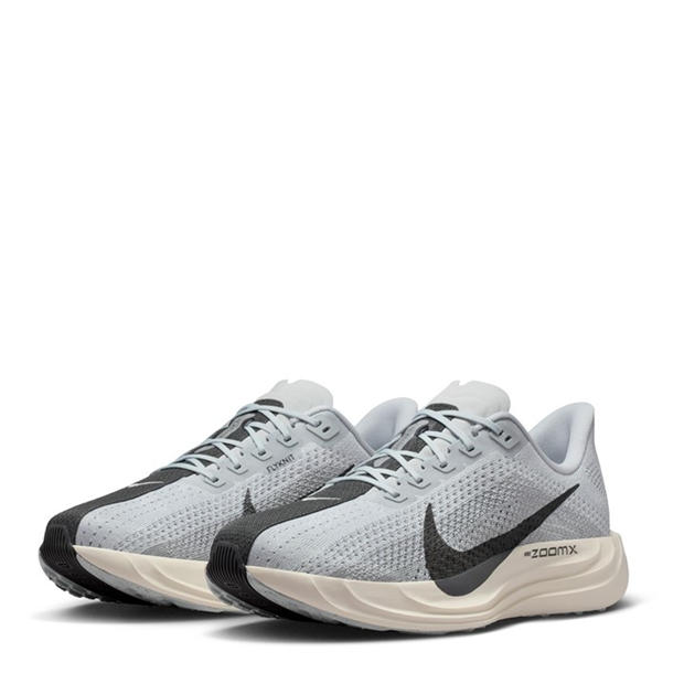 Pure Platinum - Nike - Pegasus Plus Trainers Mens