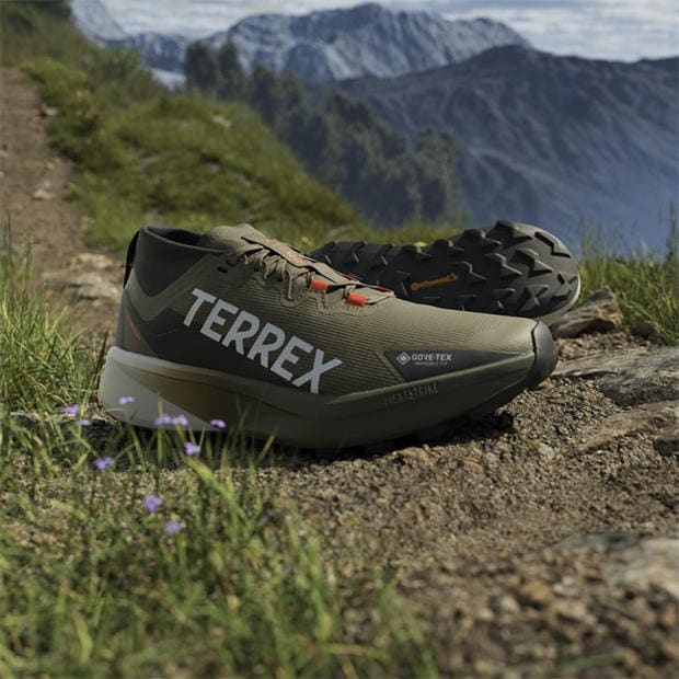 OLISTR/FTWWHT/S - adidas - Adidas TERREX AGRAVI Sn52