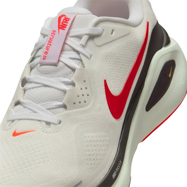 White/Crimson - Nike - Structure 26 Trainers Mens