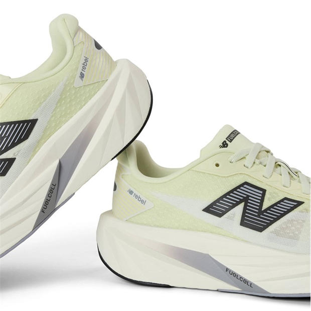 Pistach/Sea Slt - New Balance - NB FuelCell Rebel v5 Running Shoes Womens