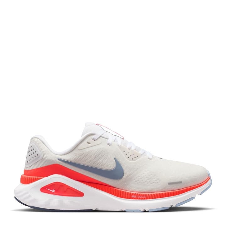 Nike Women's White Structure 26 Trainers in Size 7, Sports Direct