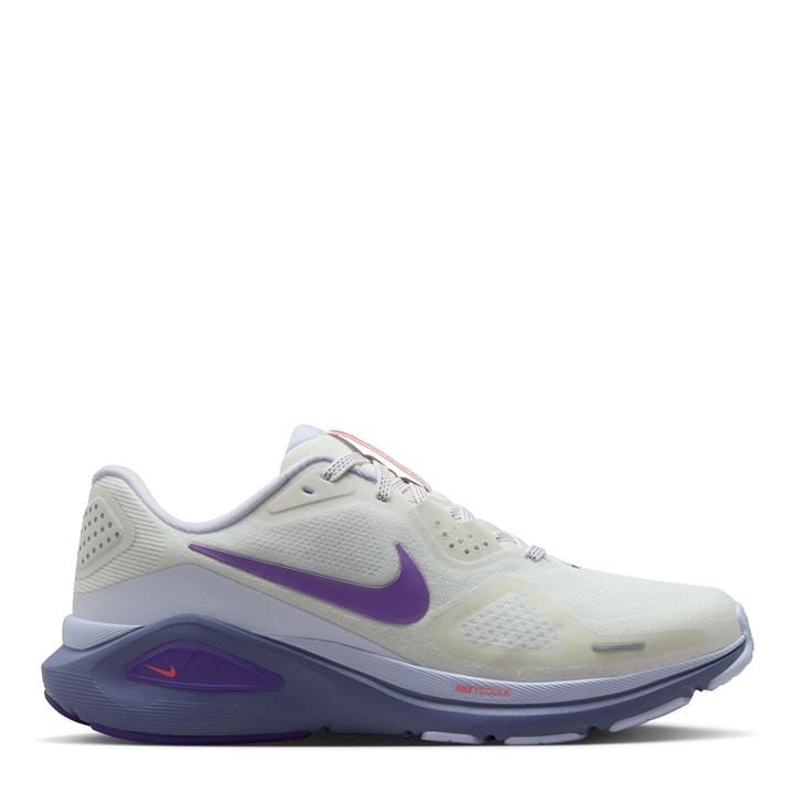 Nike Women's  Structure 26 Trainers in Size 8, Sports Direct