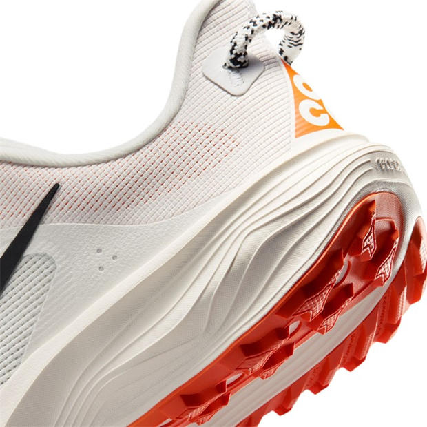 White/Black - Nike - Women's Trail Running Shoes