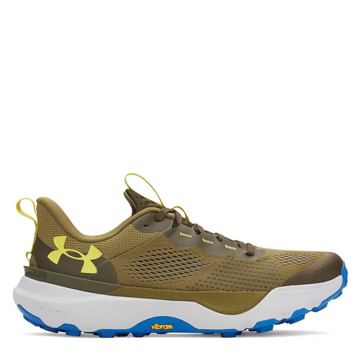 Under Armour Boys Green Ua U Infinite Pro Tr in Size 4, Sports Direct