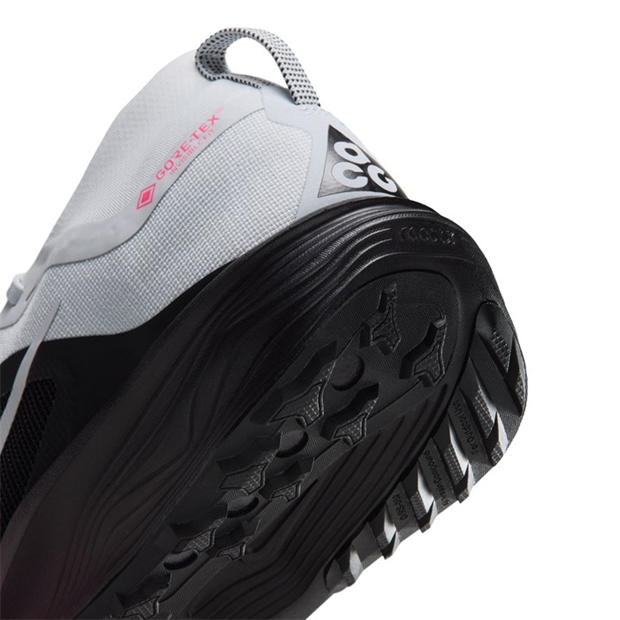Platinum/Pink - Nike - Women's ACG Peg Trail GTX Running Shoes