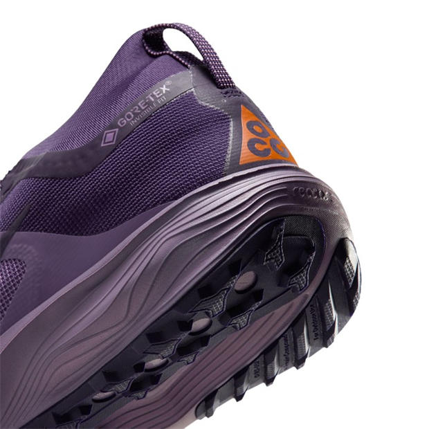 Purple/Violet - Nike - Women's ACG Peg Trail GTX Running Shoes