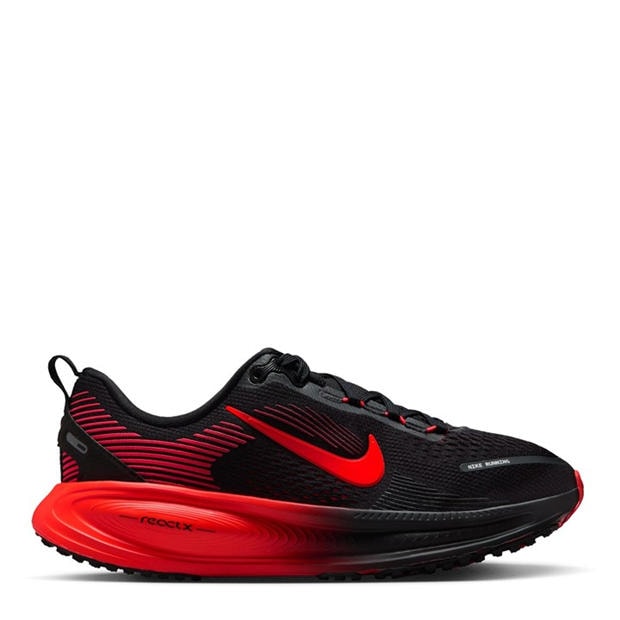 Black/Crimson - Nike - Vomero 18 Trainers Juniors