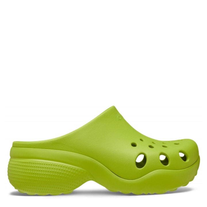 Crocs Women's Green Aura Clogs in Size 6, Sports Direct