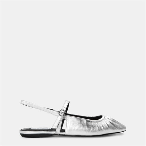 Steve Madden - Women's Garson Flat Sandals