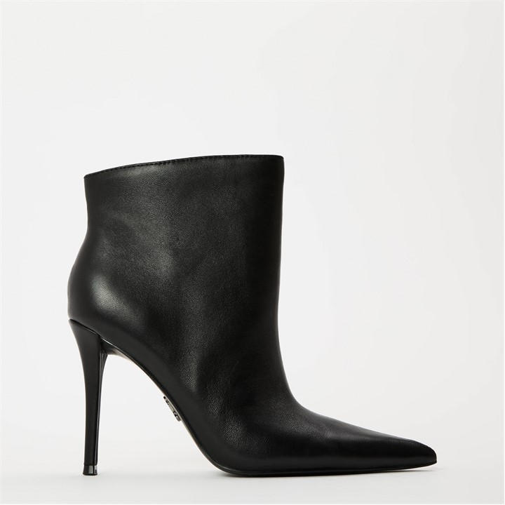 Steve Madden Women's Black Sentinel Ankle Heeled Boots in Size 8, Sports Direct