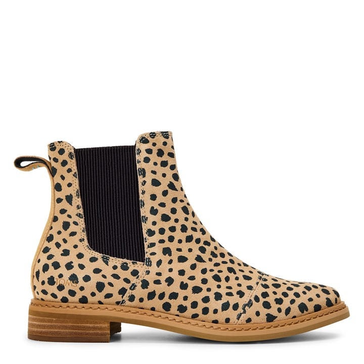 Chelsea  Women's  Charli Boot, Football by Toms in Size 3, Sports Direct