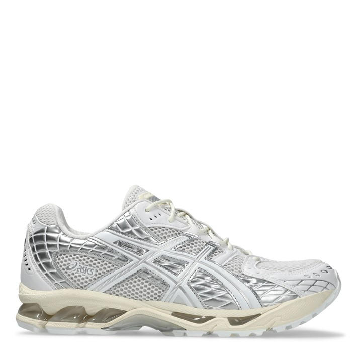Asics Women's White Gel-Nimbus 10.1 Sneakers in Size 6.5, Sports Direct