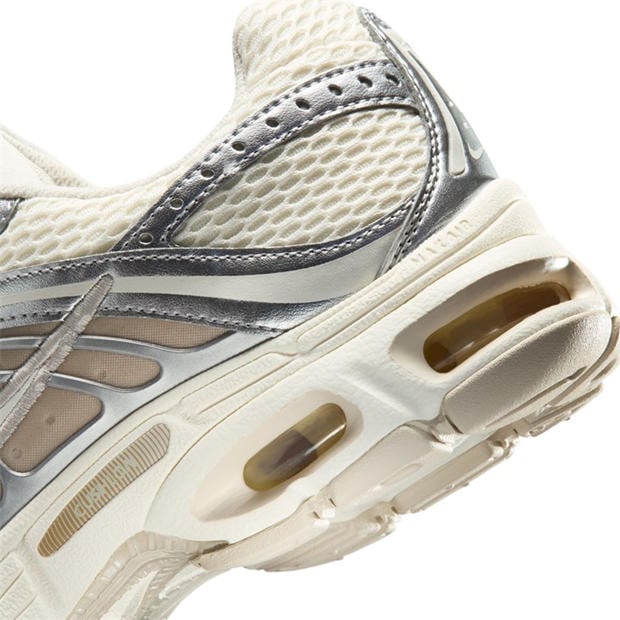 Beige/Silver - NIKE - Nike Air Max Moto 2K Ld10