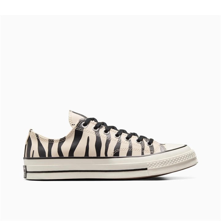 Converse  Beige  Chuck 70 Canvas Trainers in Size 9.5, Sports Direct