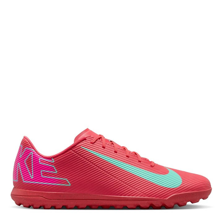 Nike Men's Red Mercurial Vapor 16 Club  Astro Turf Football Boots in Size 8.5, Sports Direct
