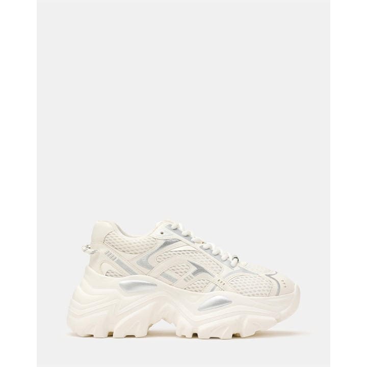 Steve Madden Women's White Madden Raftus Traine in Size 6, Sports Direct