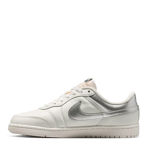 White/Silver - Air Jordan - Women's Low-Top Trainers