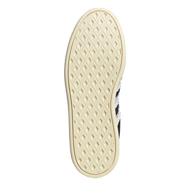 Blk/Wht/Vanilla - adidas - Women's Low-Top Trainers
