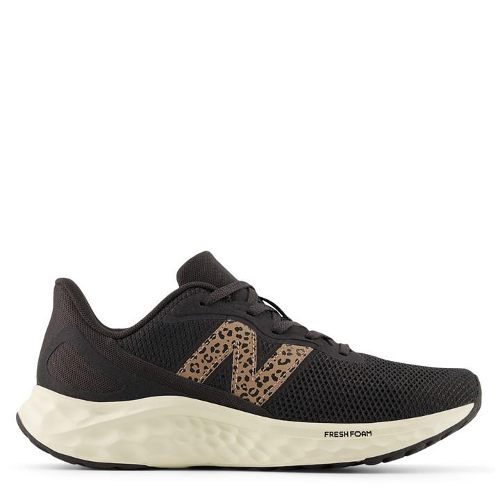 New Balance Women's Black Nb Arishi in Size 7, Sports Direct