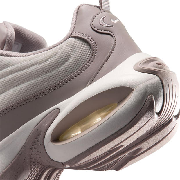 Phantom - Nike - Women's Trainers