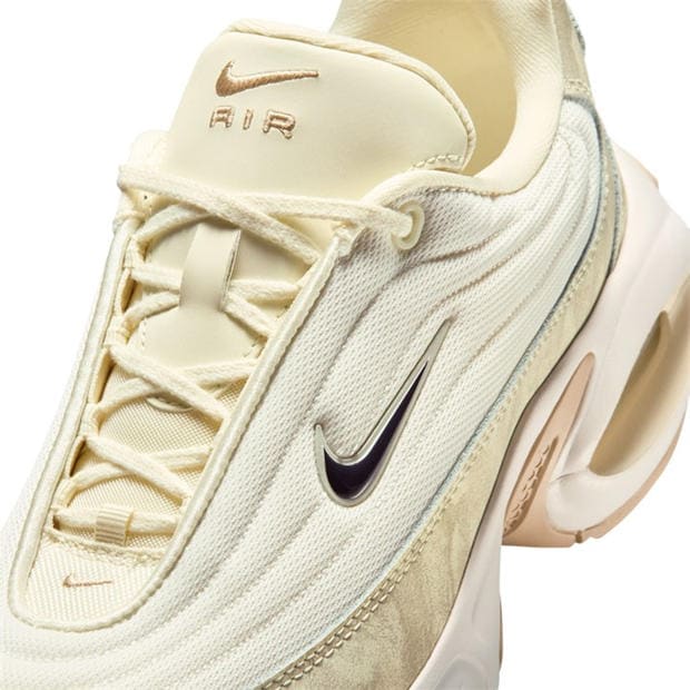 Coconut Milk - Nike - Women's Trainers