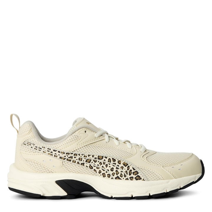 Puma Women's White Milenio Tech Lt in Size 6.5, Sports Direct