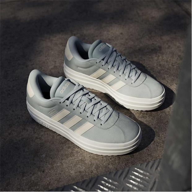 Wonder Sage/Wht - adidas - VL Court Bold Women's Trainers