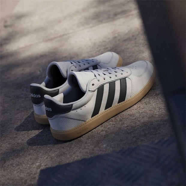 Bežs/Meln/Baltgumijas - adidas - Breaknet Sleek Suede Womens Shoes