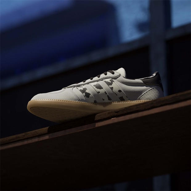Off Wht/Cow - adidas - Breaknet Sleek Suede Womens Shoes