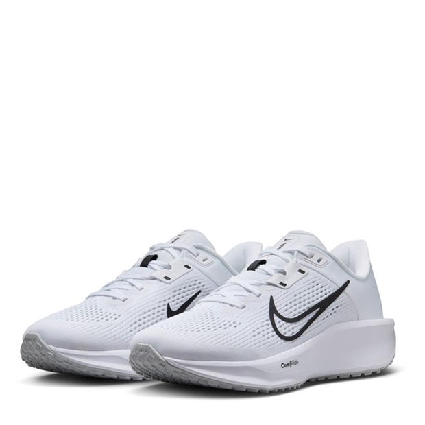 White/Black - Nike - Quest 6 Womens Road Running Shoes