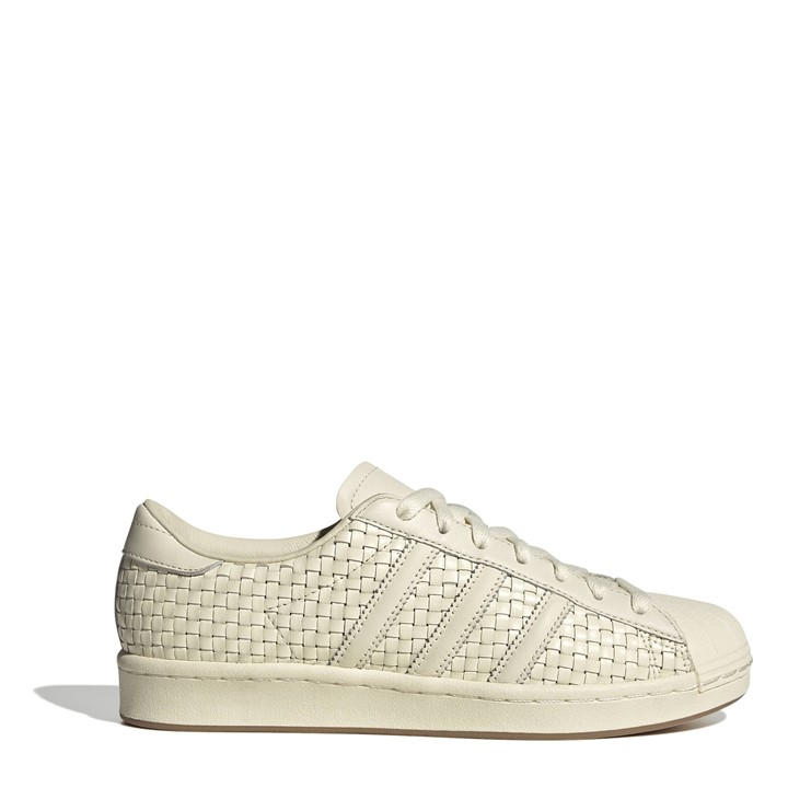 Adidas Originals Women's White Superstar V Low-Top Trainers in Size 4, Sports Direct