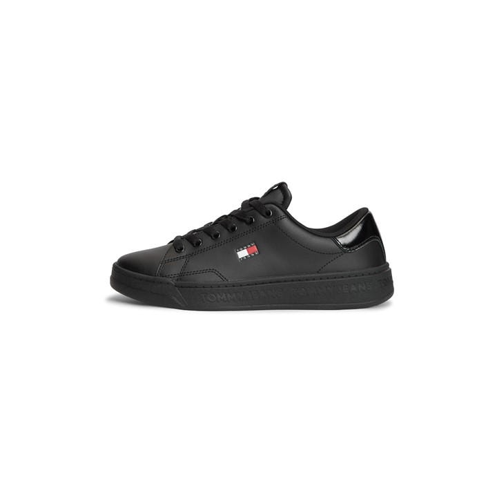 Tommy Jeans Women's Black Tj Lg Sneaker Ld64 in Size 5, Sports Direct