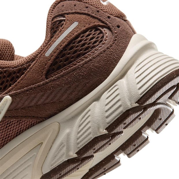 Cacao Wow - Nike - V5 RNR