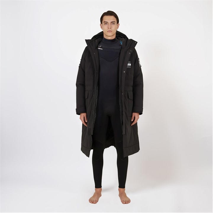 Gul  Black Revorobe Fusion Long Sleeve Changing Robe in Size L, Sports Direct