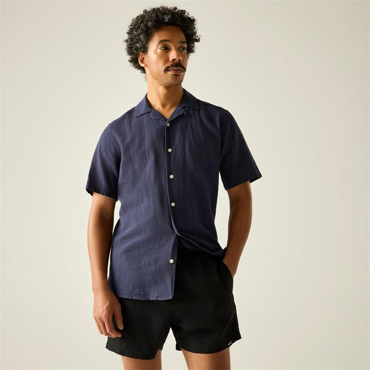 Regatta Men's Black Mawson Iii Quick-Drying Swim Shorts in Size L, Sports Direct