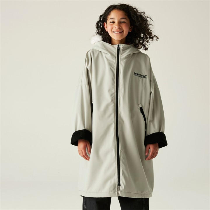 Regatta  Kids Grey Pro Waterproof Breathable Borg Fleece Lined Changing Robe in Size 9-13yrs, Sports Direct