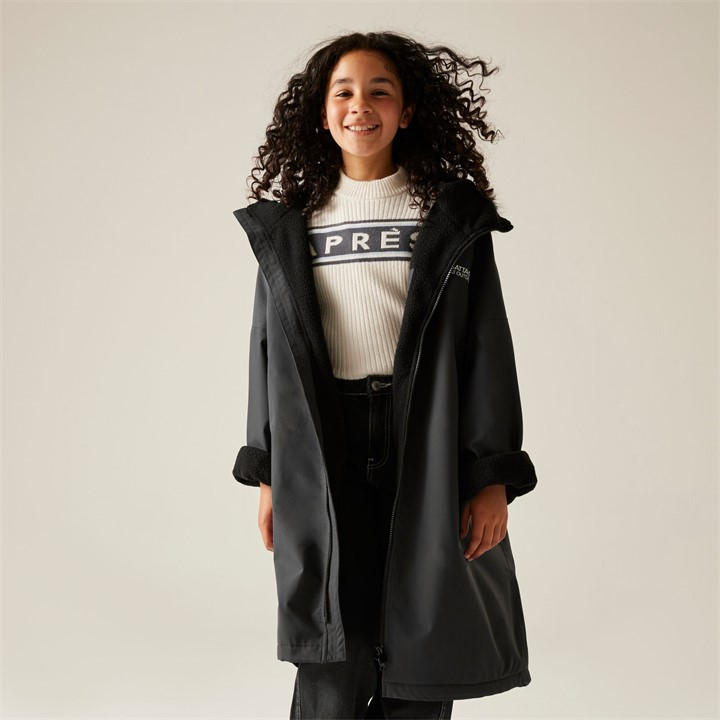 Regatta  Kids Grey Pro Waterproof Breathable Borg Fleece Lined Changing Robe in Size 9-13yrs, Sports Direct