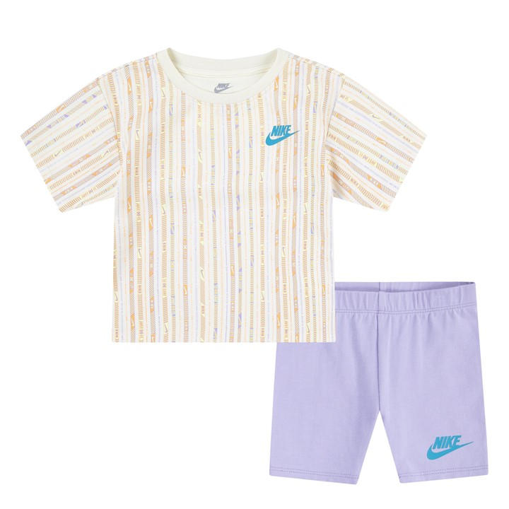 Nike Girls Purple Kids' T-Shirt in Size 5 - 6 Years, Sports Direct