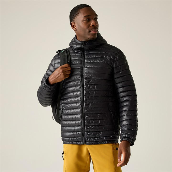 Regatta Men's Black Hurden Water-Repellent Jacket in Size L, Sports Direct