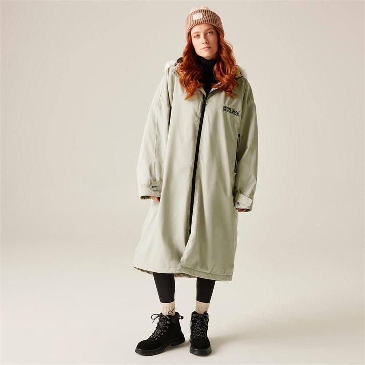 Regatta Moonstruck Adult Waterproof Changing Robe Pro - Image 4