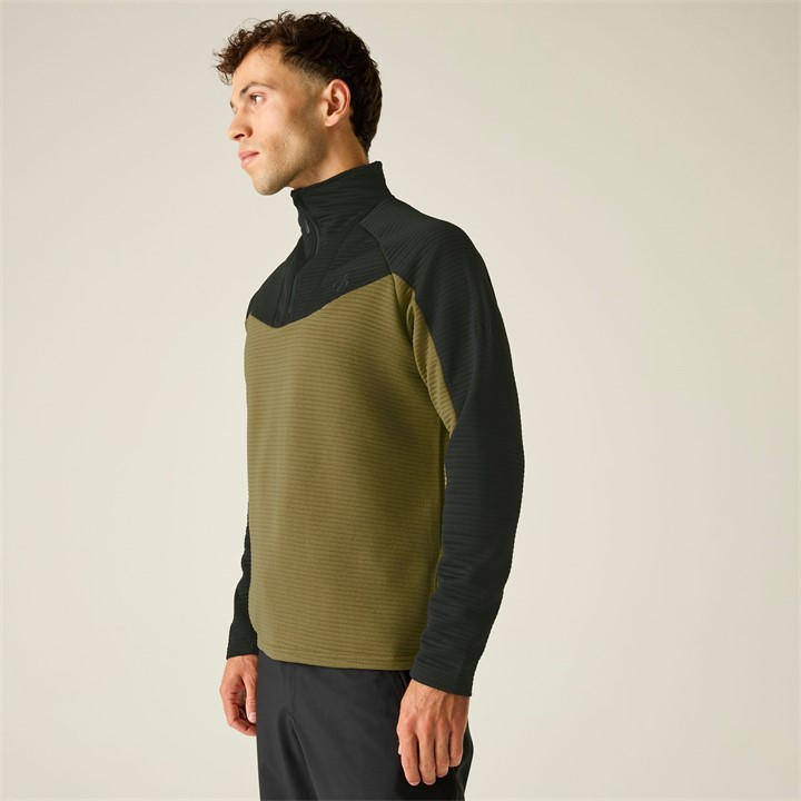 Dare 2B Men's Green Dignify Iv Stretch Midlayer in Size M, Sports Direct