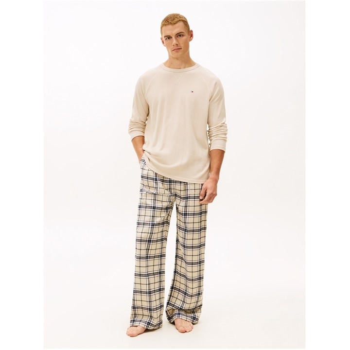 Tommy Hilfiger Men's Cream Long Sleeve Pyjama Set in Size XL, Sports Direct