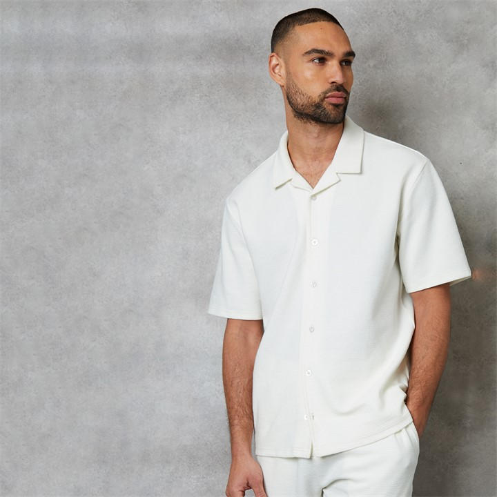 Threadbare Men's Cream Embley Textured Revere Collar Short Sleeve Shirt in Size L, Sports Direct