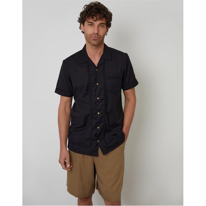 Threadbare Men's Black Worden Short-Sleeve Bowling Shirt in Size M, Sports Direct