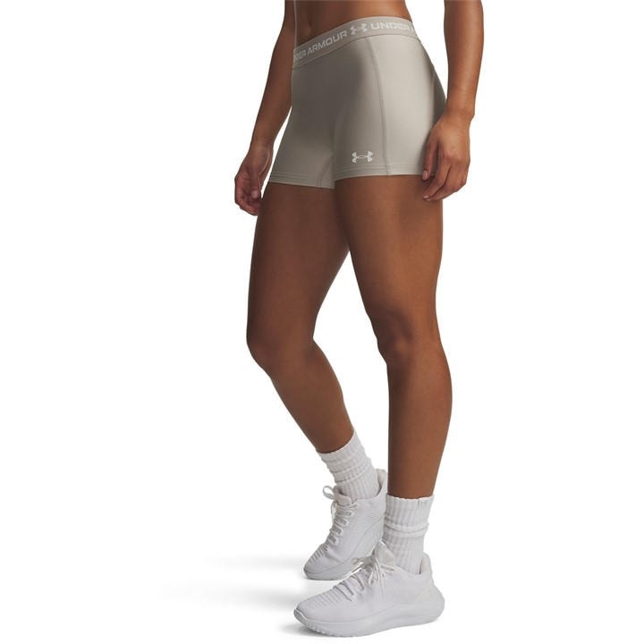 Under Armour Women's Beige Heatgear Performance Gym Shorts in Size 8, Sports Direct