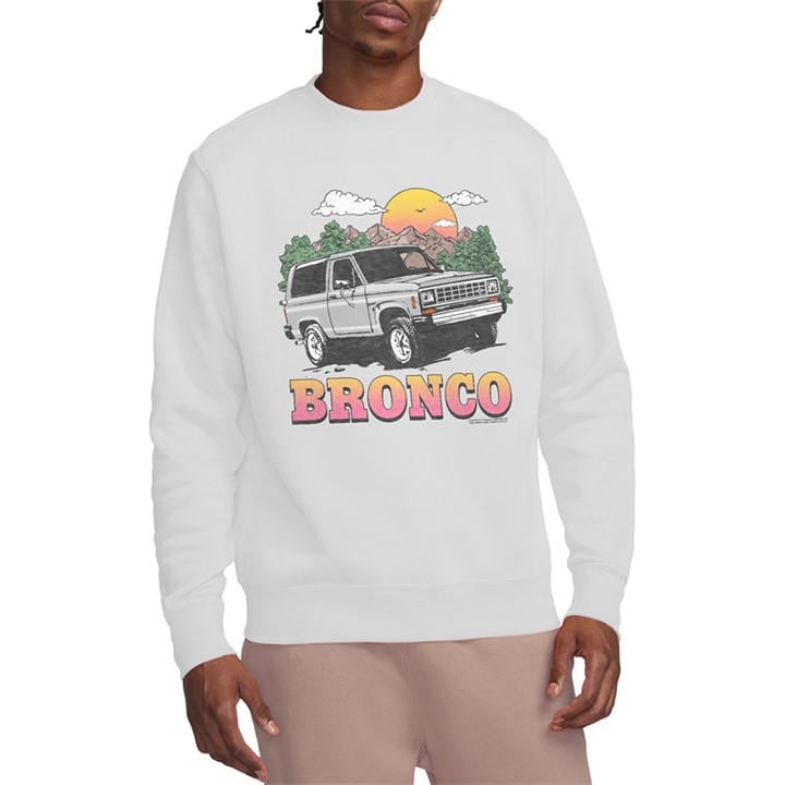 Ford Men's White Bronco In The Mountains Sweatshirt in Size L, Sports Direct