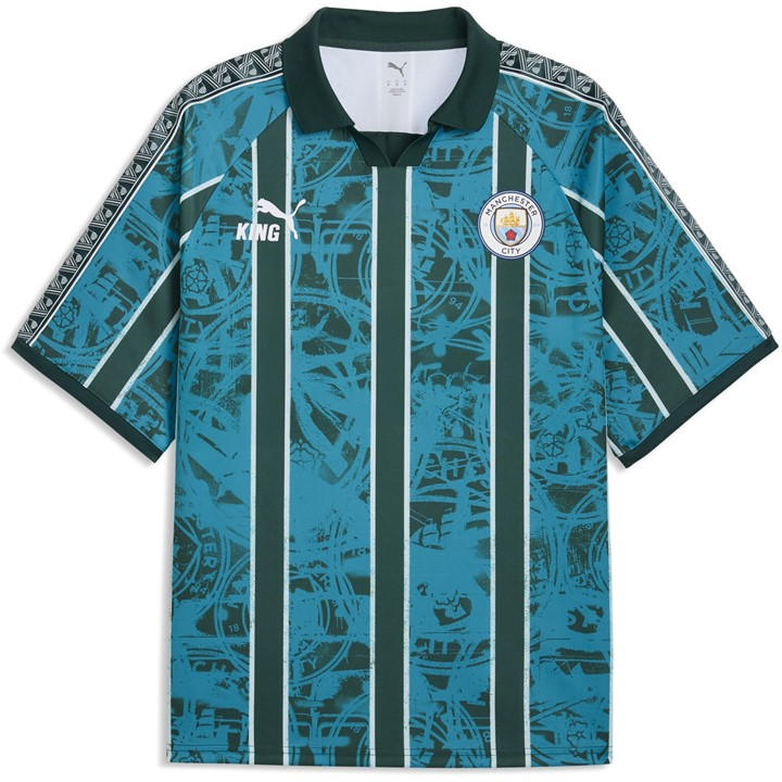Manchester City  Men's   Licensed Retro Football Shirt, Football by Puma in Size XL, Sports Direct