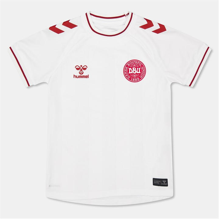 Denmark   Kids   Away Shirt 2025 , Football by Hummel in Size 7 - 8 Years, Sports Direct