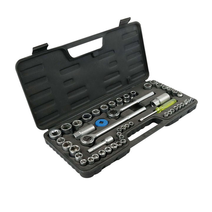 Streetwize  Black 52-Piece Steel Socket Set in Size 52 Pcs, Sports Direct